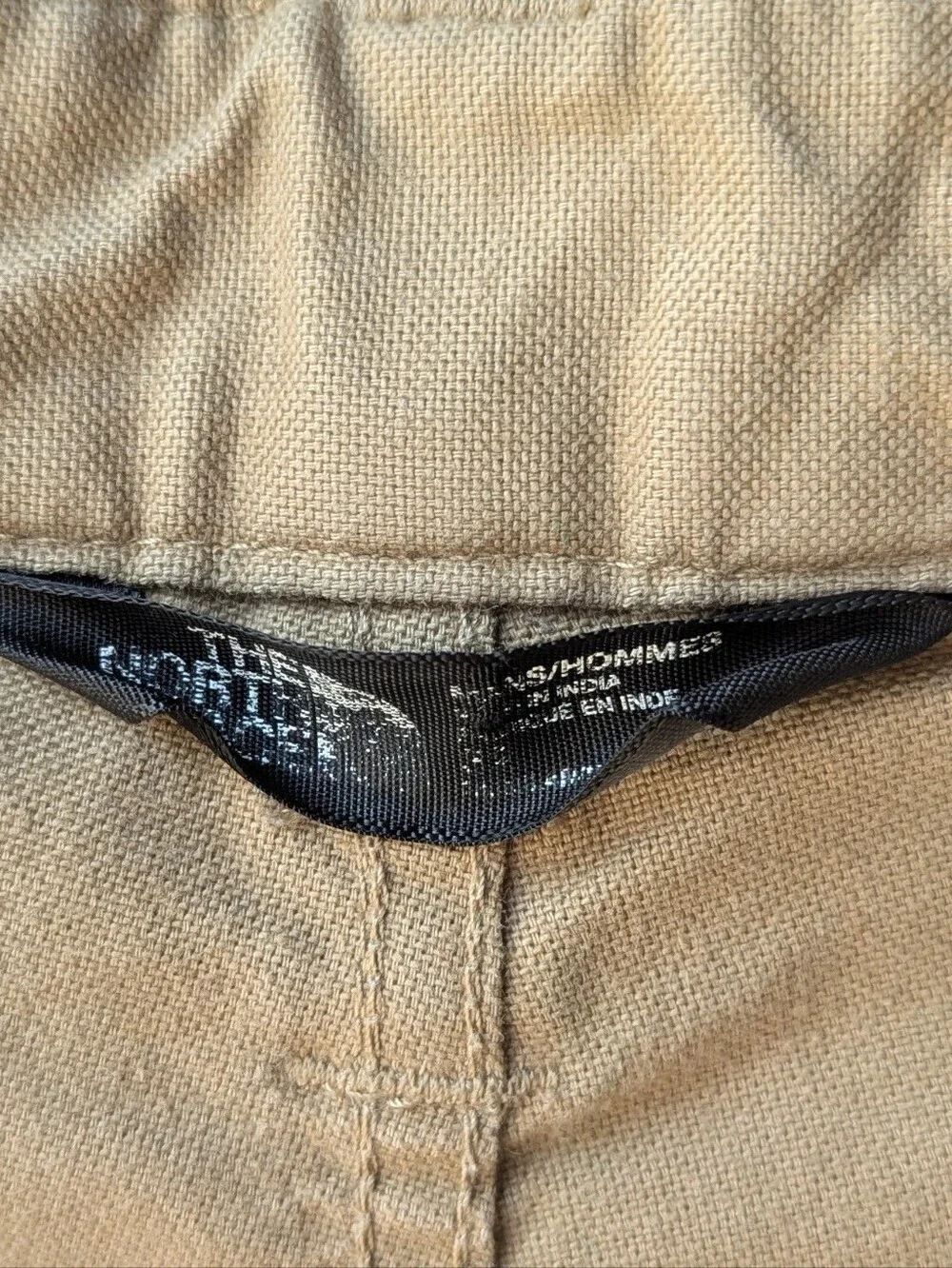 The North Face Men's Khaki Twill Flat-Front Shorts Size 32